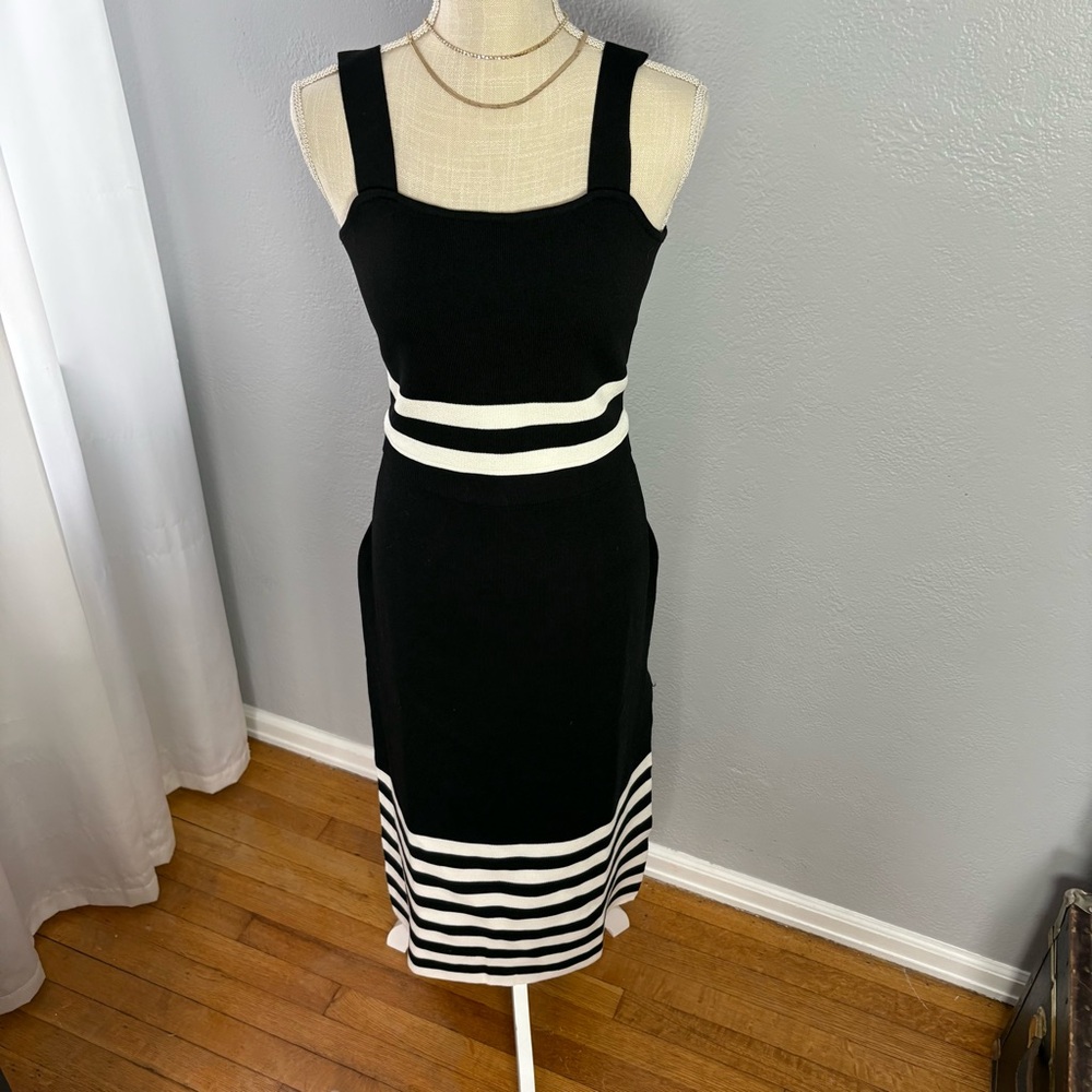 Elegant Black and White Striped 2 piece matching set crop top pencil skirt